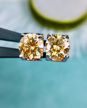 Super Beautiful Golden Moissanite Diamond Ear Stud Earrings