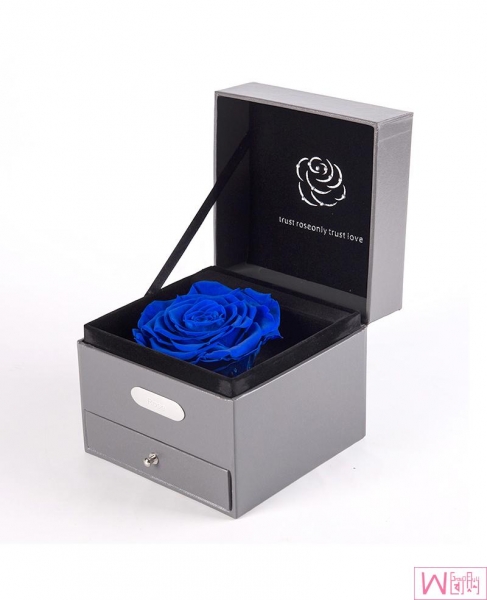 Preserved Fresh Royal Blue Big Rose Immortal Flower With Music Box, 浪漫礼物蓝色妖姬大朵玫瑰永生花音乐礼盒，送女友最佳选择，永不枯萎的恋爱，包邮