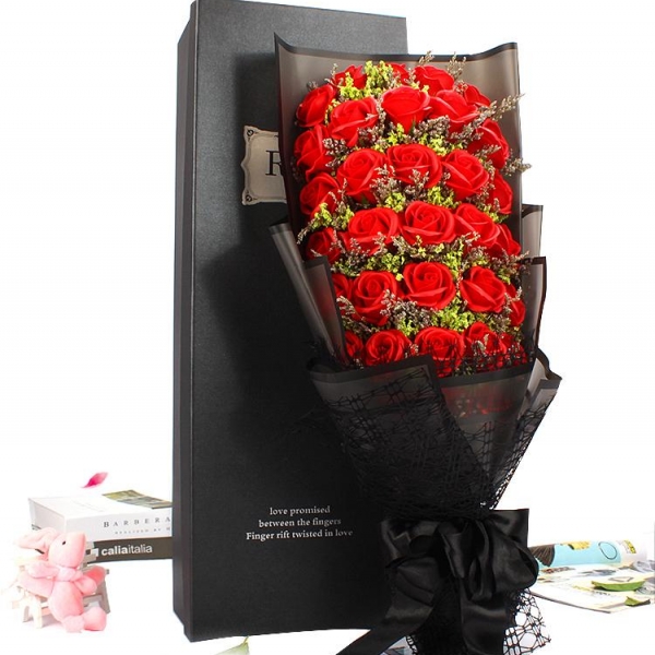 Preserved Fresh Gypsophila + 33 Stems Of Red Roses Immortal Soap Flower, 浪漫礼物33朵红玫瑰永生花礼盒，送女友最佳选择，永不枯萎的恋爱，包邮