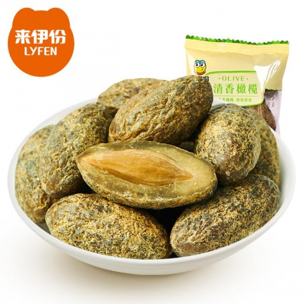 Laiyifen dried olives, candied fruit, licorice, salty olives, office snacks 250g, 来伊份零食清香橄榄，果蜜饯果脯甘草咸味橄榄办公室小吃来一份，包邮