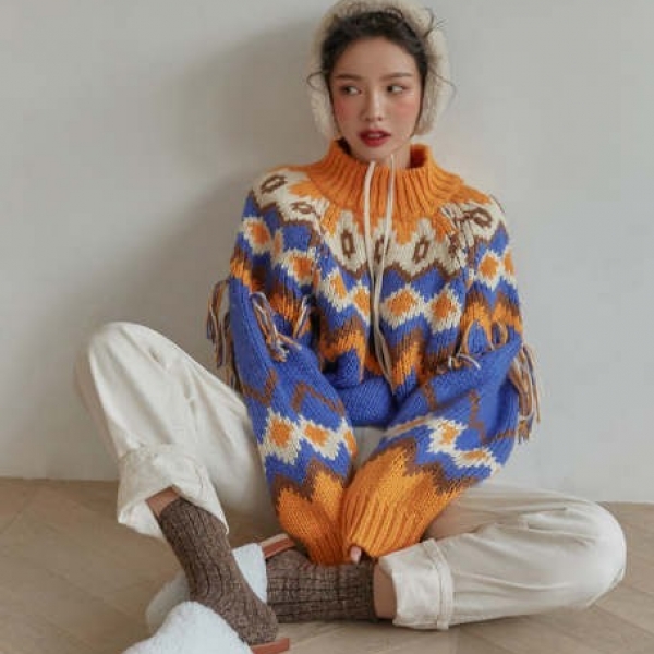 Korean retro chic girl contrast color sweater, 韩国复古chic鬼马系少女别致撞色点缀流苏保暖套头毛衣