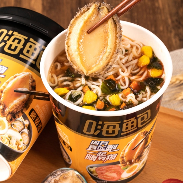 Ai Mi Shi You Seafood Abalone Instant Noodle 90g x 12 bowls, 爱米食有很有料的嗨鲍鲜鲍面深夜食堂这个点这个味一起嗨到爆90gx12桶