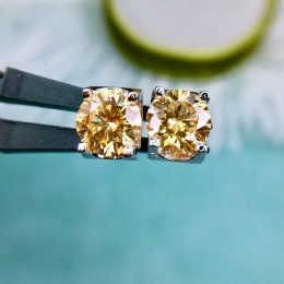 Super Beautiful Golden Moissanite Diamond Ear Stud Earrings