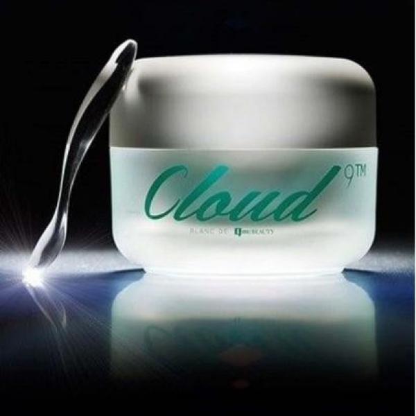 Cloud 9 Blanc De White Moisture Cream 50ml Whitening Improvement, 