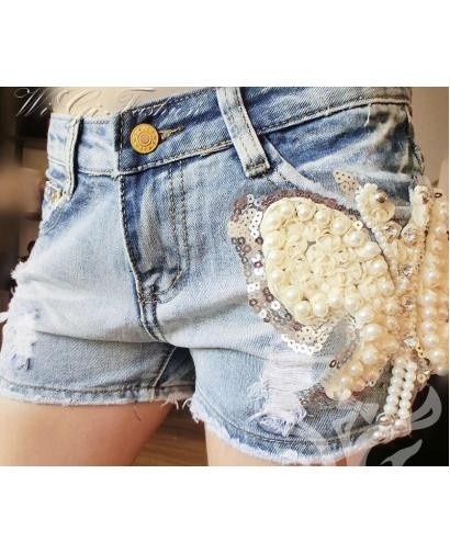 Fashion Pearl Butterfly Embroidered Denim Shorts, 