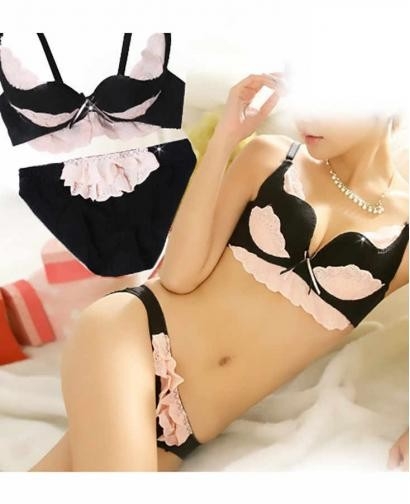 THREE-BREASTED W-TYPE FASHION BRA SETS, 